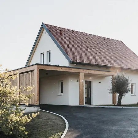 Dietrich - 62 Villa *