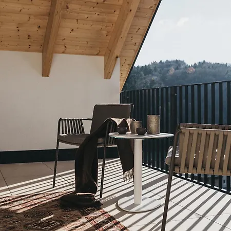 Dietrich - 62 Βίλα Λάιμπνιτς