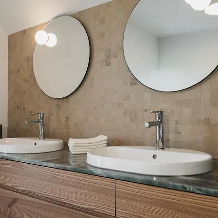 Dietrich - 62 * Leibnitz